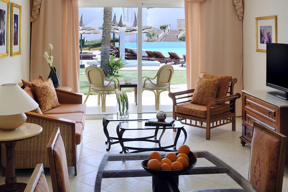 Renaissance Sharm El Sheikh Golden View Beach Resort Eksteriør bilde A living room