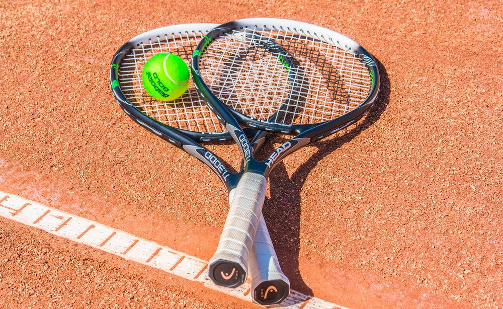 Renaissance Sharm El Sheikh Golden View Beach Resort Eksteriør bilde Tennis ball and racket